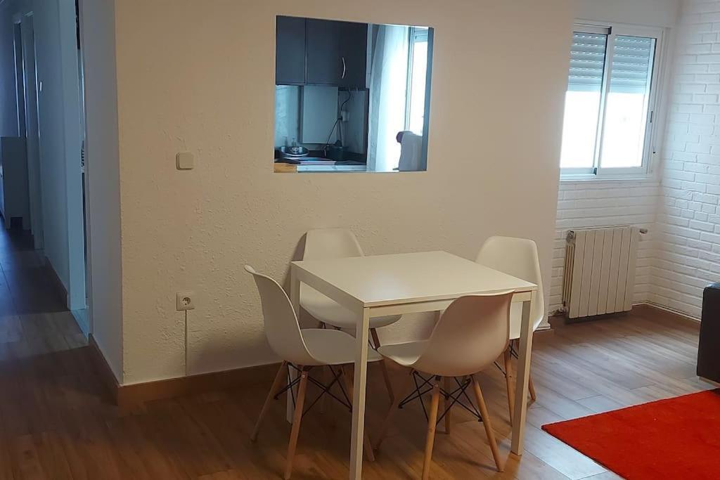 Precioso Piso-Apartamento En Barrio De Zaragoza Eksteriør bilde